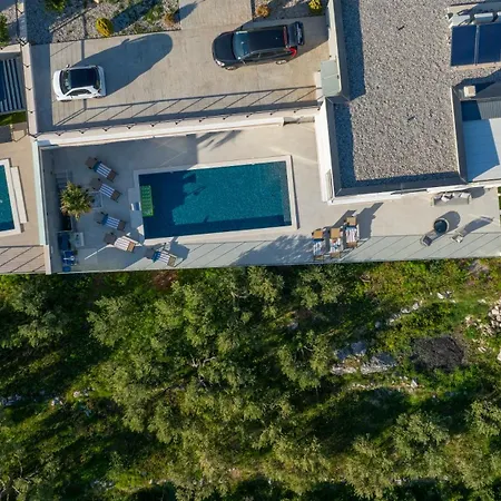 Villa Magic View Split With Pool *