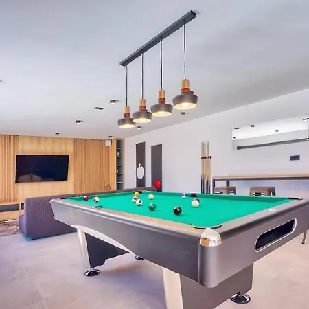 Magic View Split With Pool Villa