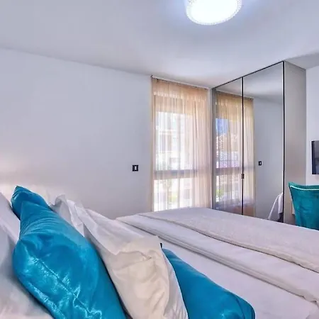 Magic View Split With Pool Villa Podstrana