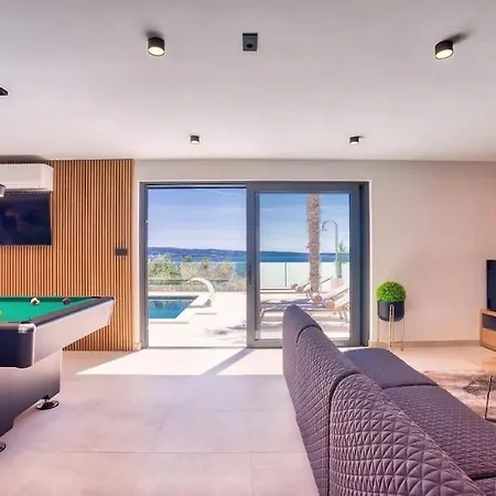 Magic View Split With Pool Villa